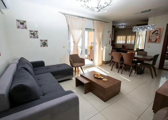 Kathys Sea View Apartment